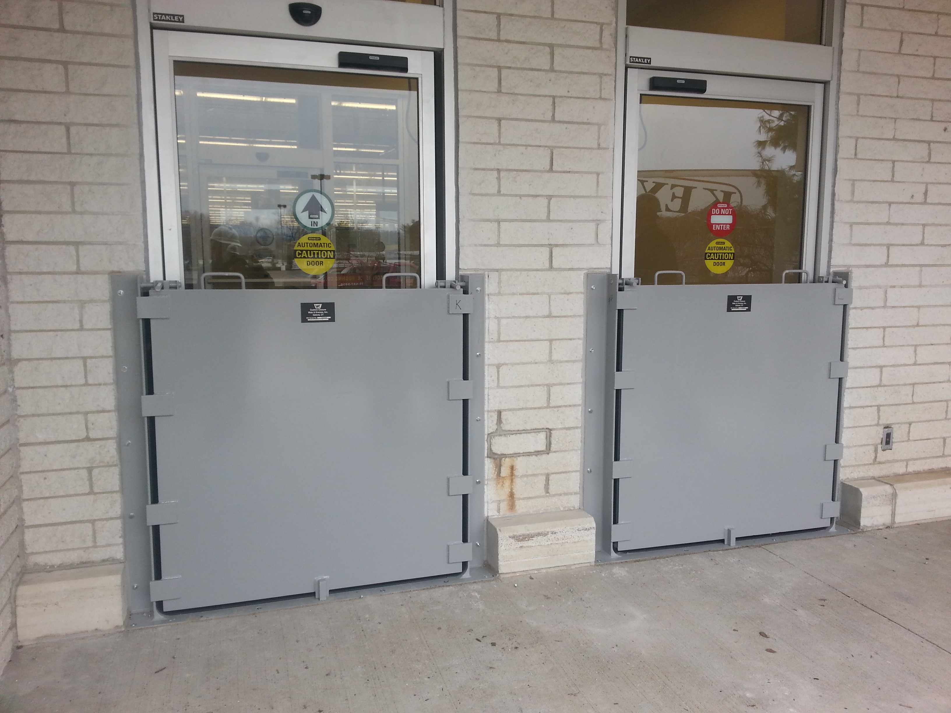 Flood Barriers - Walz & Krenzer, Inc